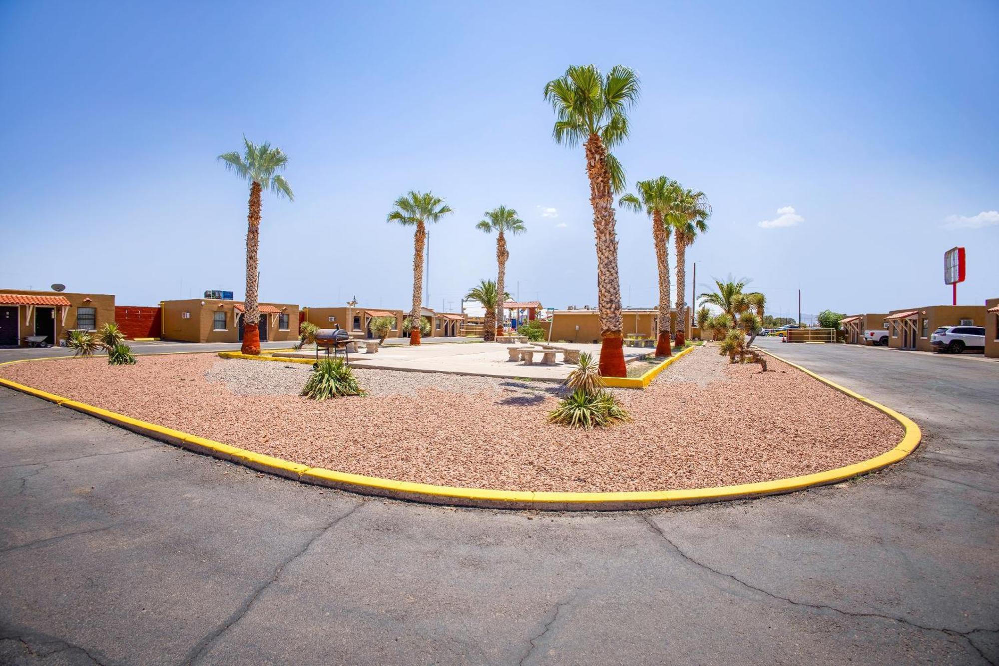 Sands Motel By Oyo El Paso Near Airport エクステリア 写真