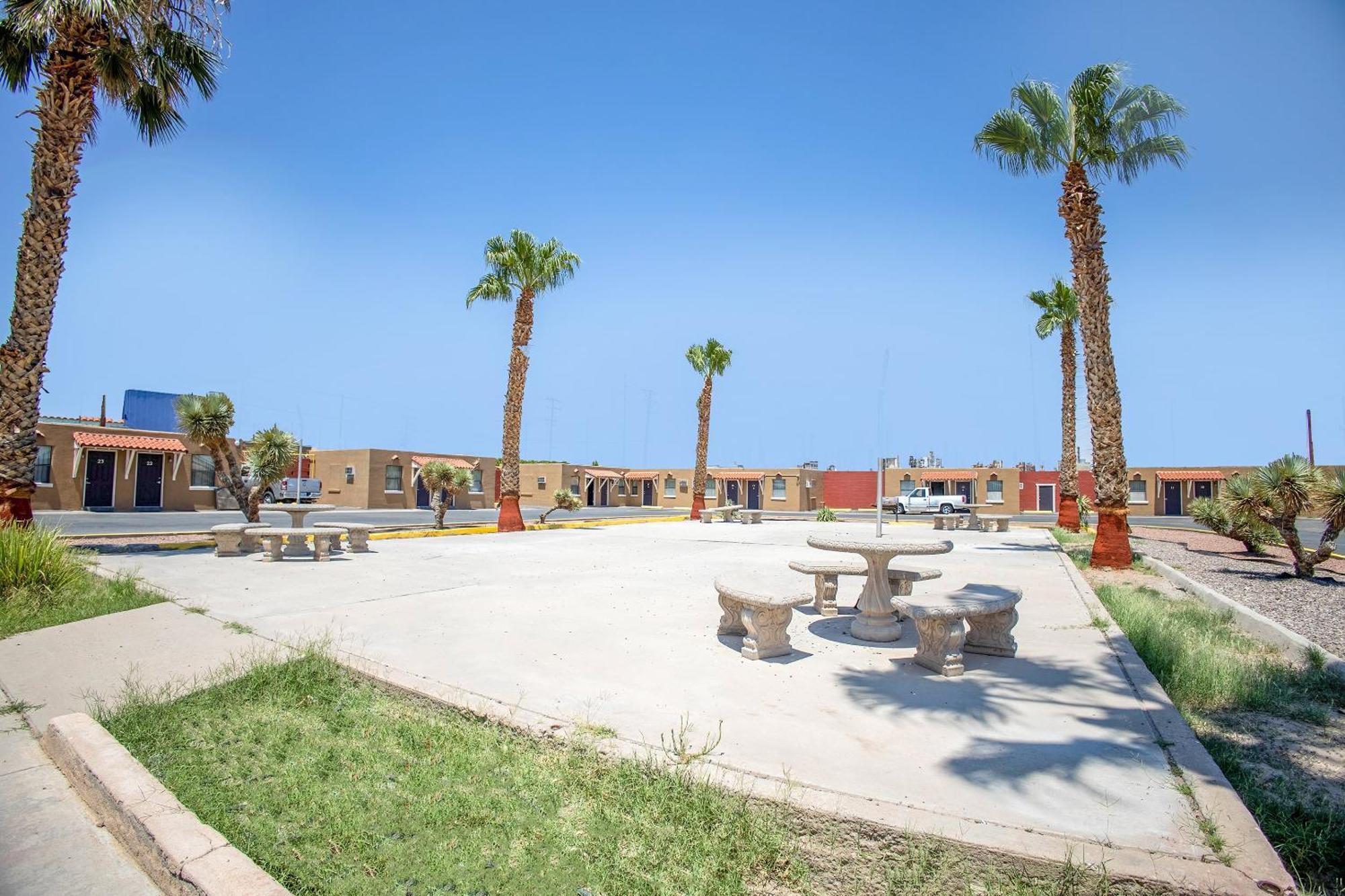 Sands Motel By Oyo El Paso Near Airport エクステリア 写真